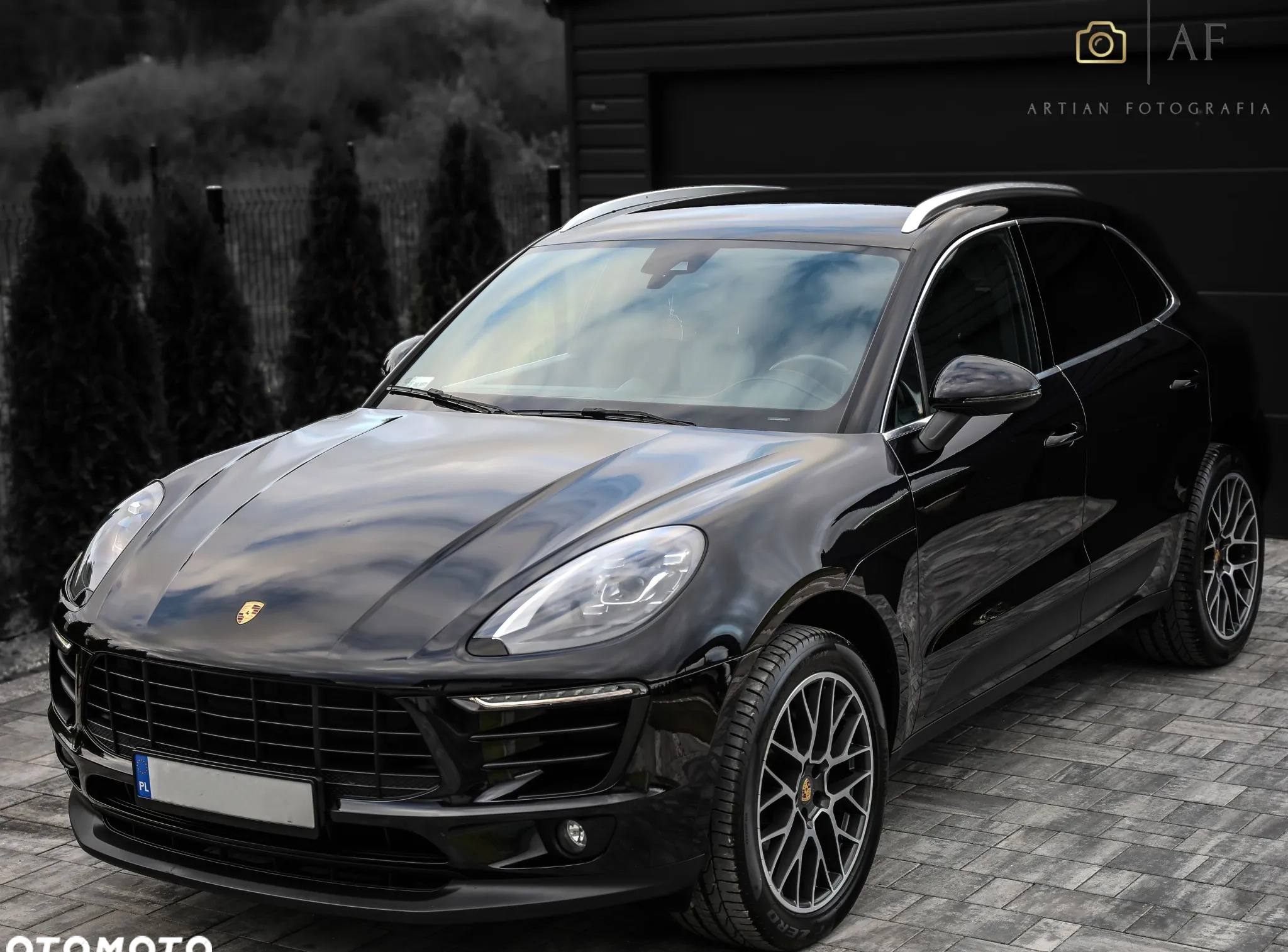 Porsche Macan cena 159900 przebieg: 189000, rok produkcji 2016 z Radom małe 781